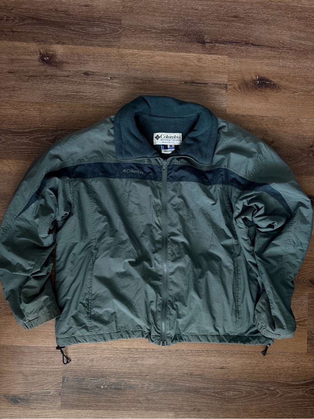 Vintage Columbia Men’s Green Windbreaker Jacket